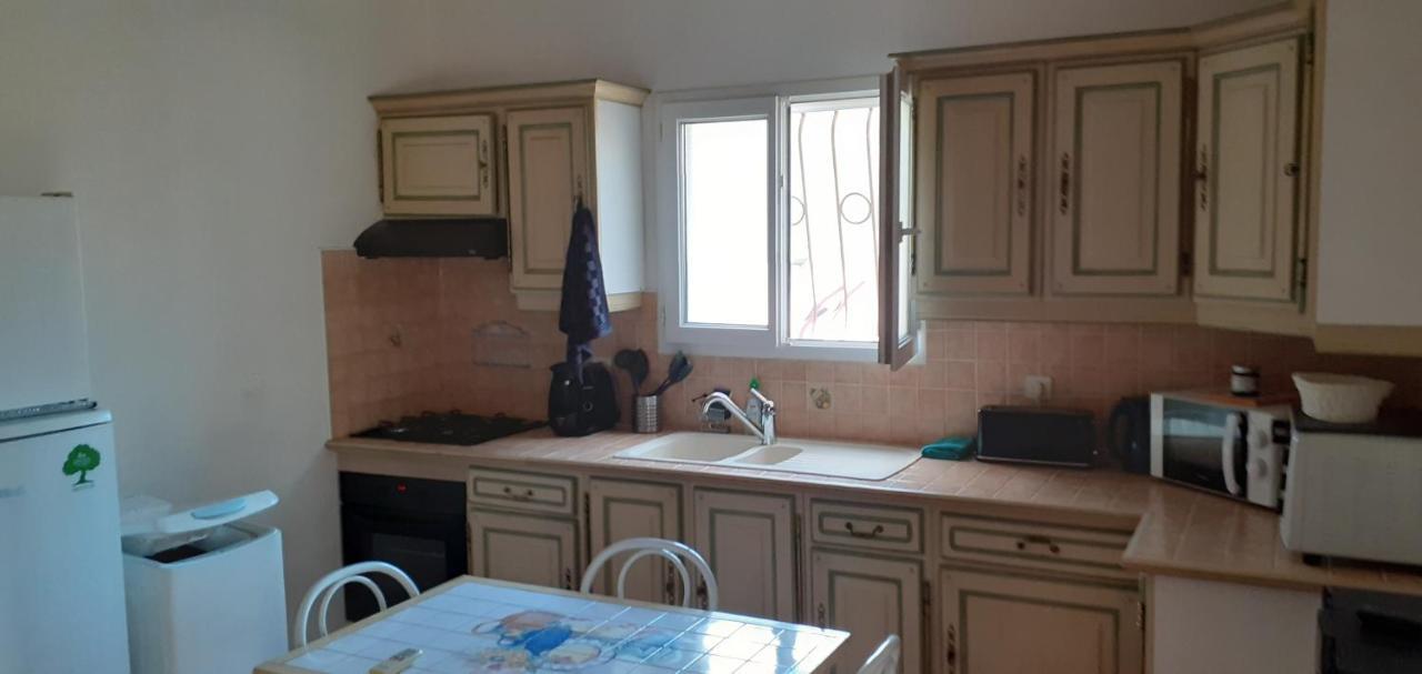 Вилла Maisonnette Au Pied De La Garrigue Bernis Экстерьер фото